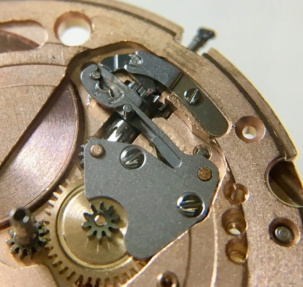 SERVICE: Omega Seamaster Cosmic Calibre 752