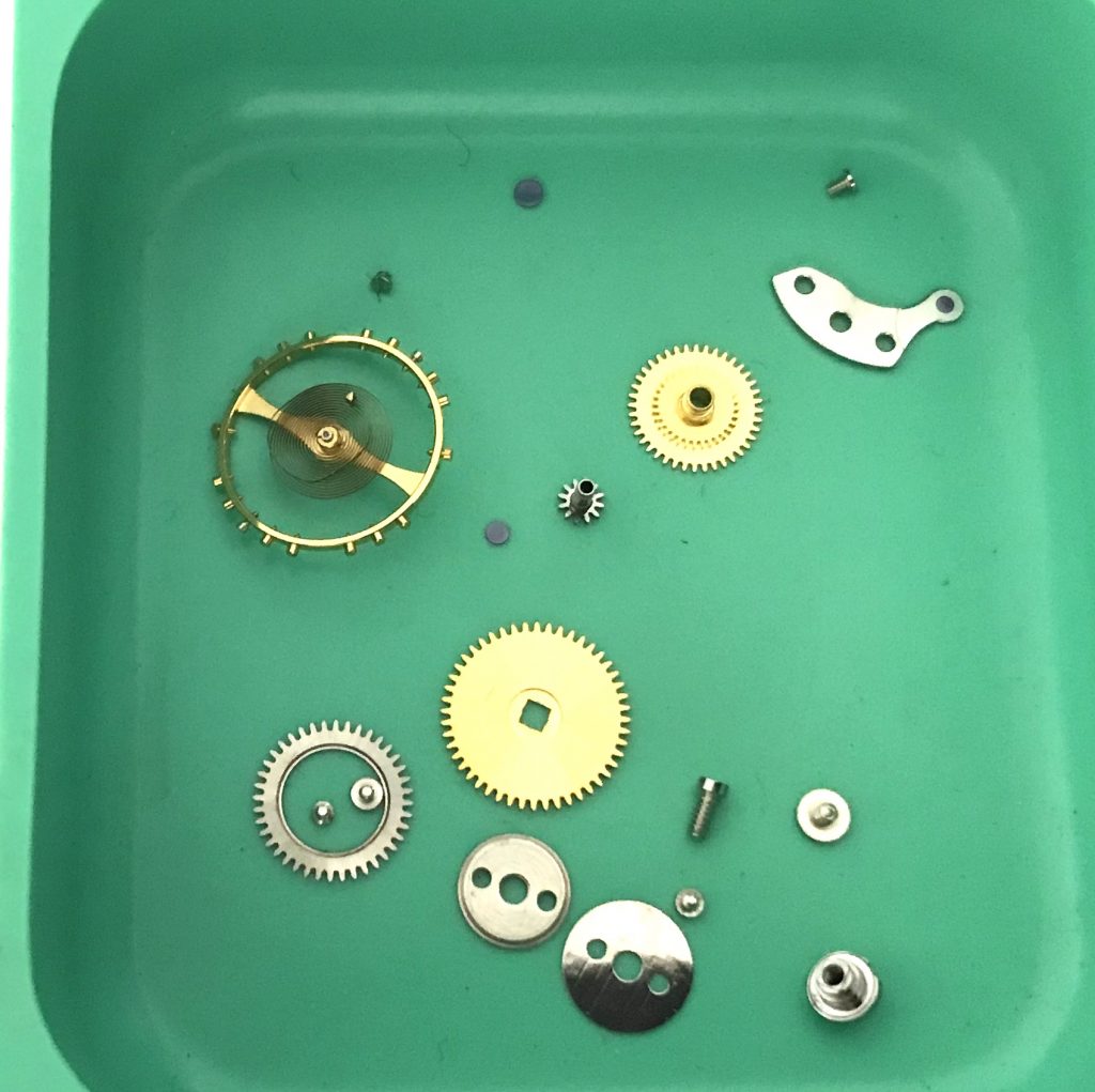 Servicing the Rolex Ref. 1500 Oyster Perpetual Date Cal. 1570 automatic