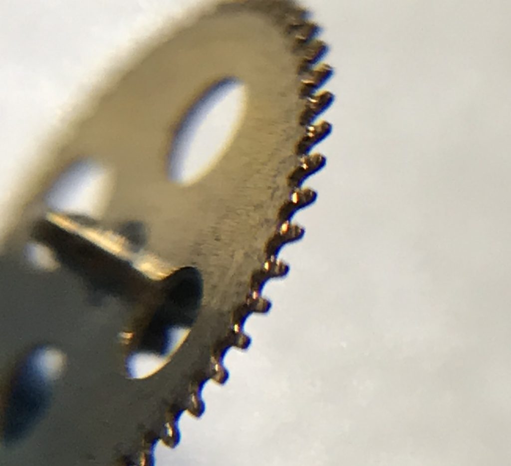 Worn teeth 1530 automatic intermediate wheel