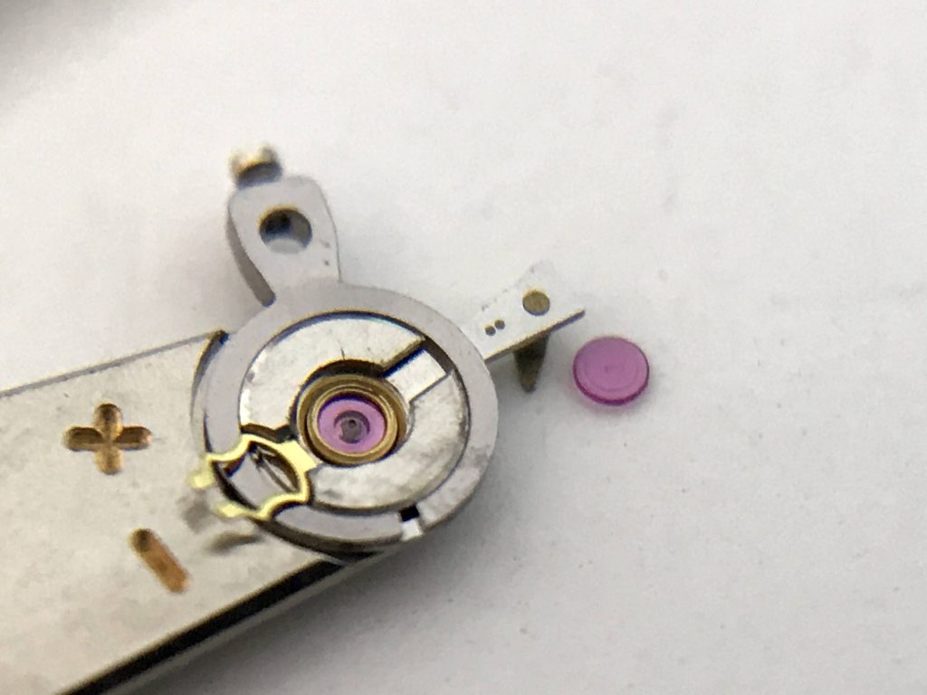 Vintage Universal Geneve Shadow Automatic Watch Service & Repair