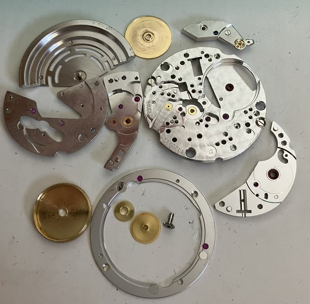 Vintage Rolex GMT-Master 16750 Powered by the Calibre 3075–Complete Service and Repair