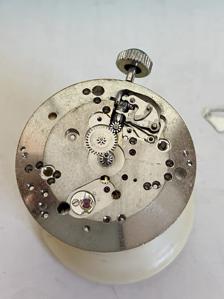 Servicing the Heuer De Luxe “Self Winding” Wristwatch Caliber A. Schild 1361
