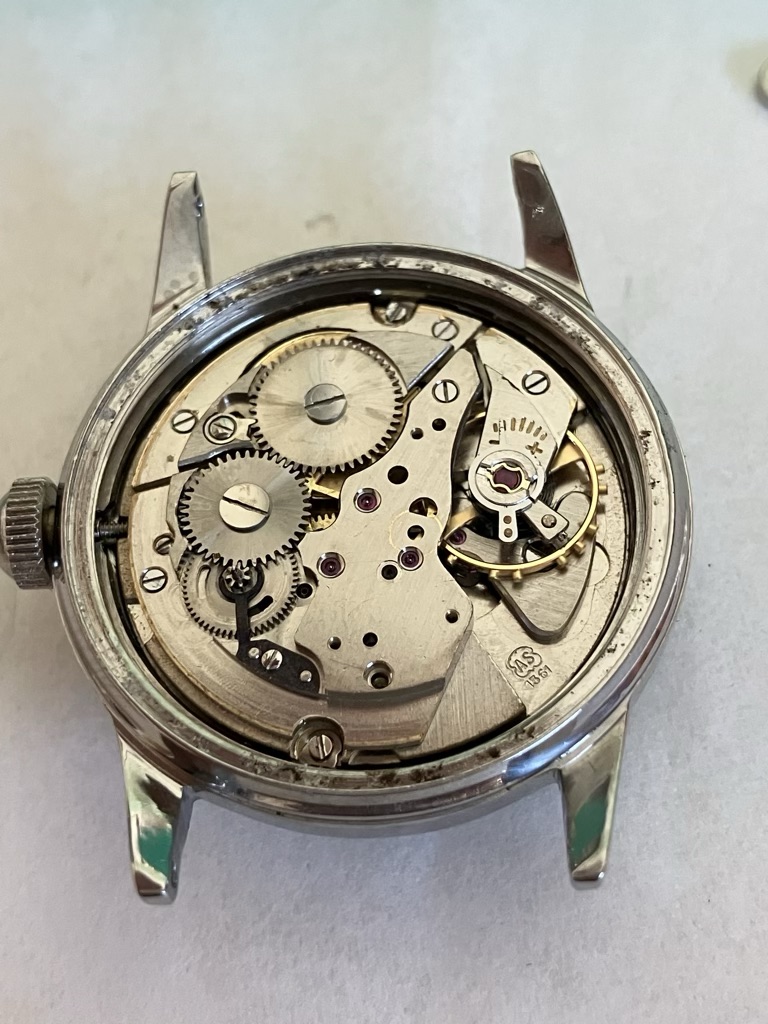 Servicing the Heuer De Luxe “Self Winding” Wristwatch Caliber A. Schild 1361