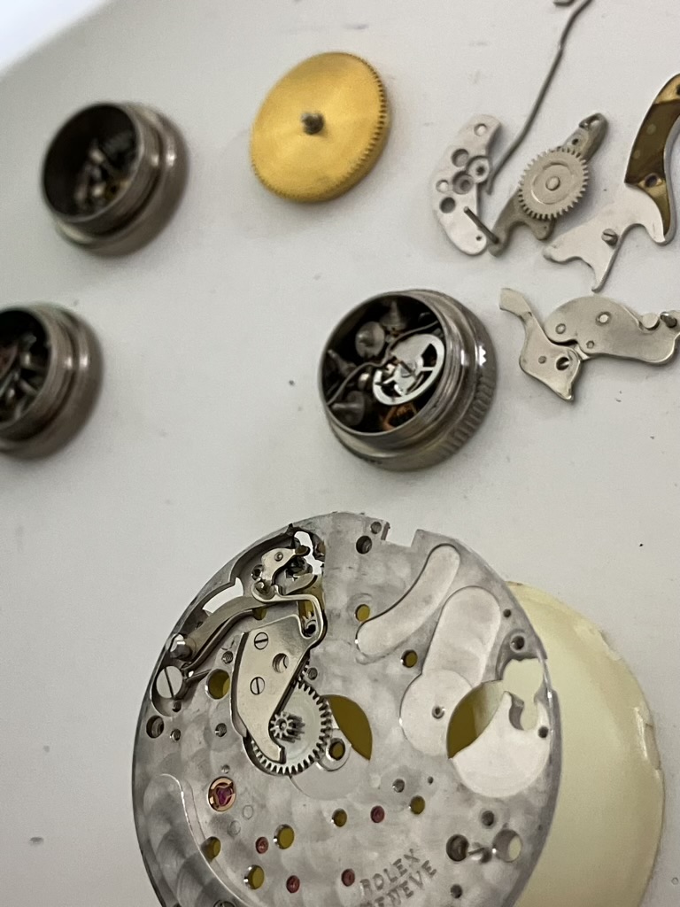 Repair & Service Rolex Daytona Chronograph Ref. 6239 with the Caliber 722 Movement