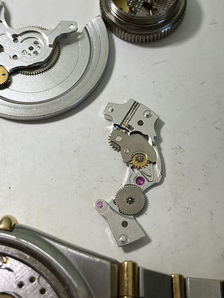 Repair and Service of the Omega Constellation with 1120 Movement (base ETA 2892A2)