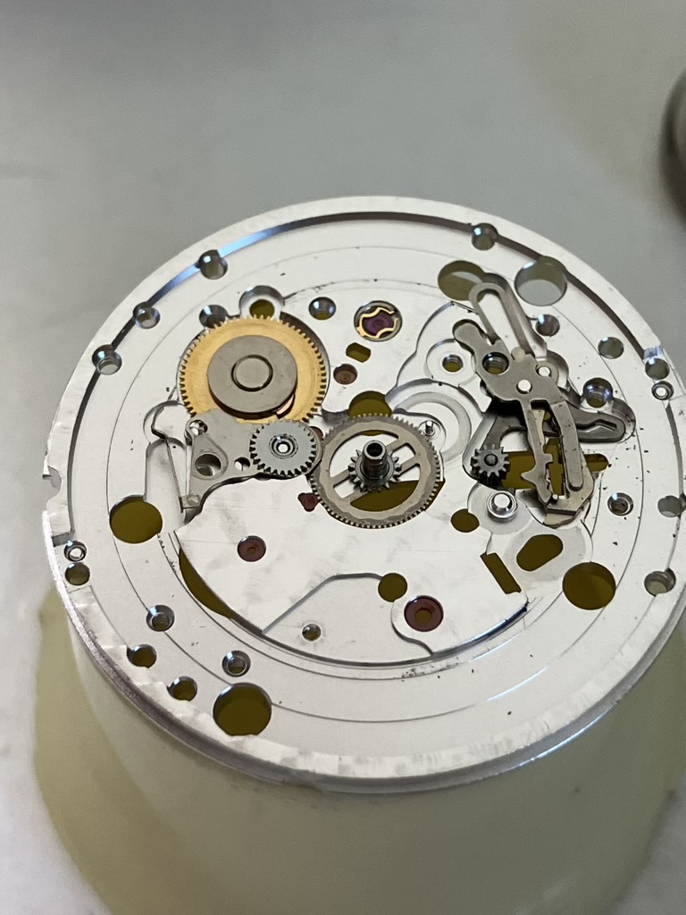 Repair and Service of the Omega Constellation with 1120 Movement (base ETA 2892A2)