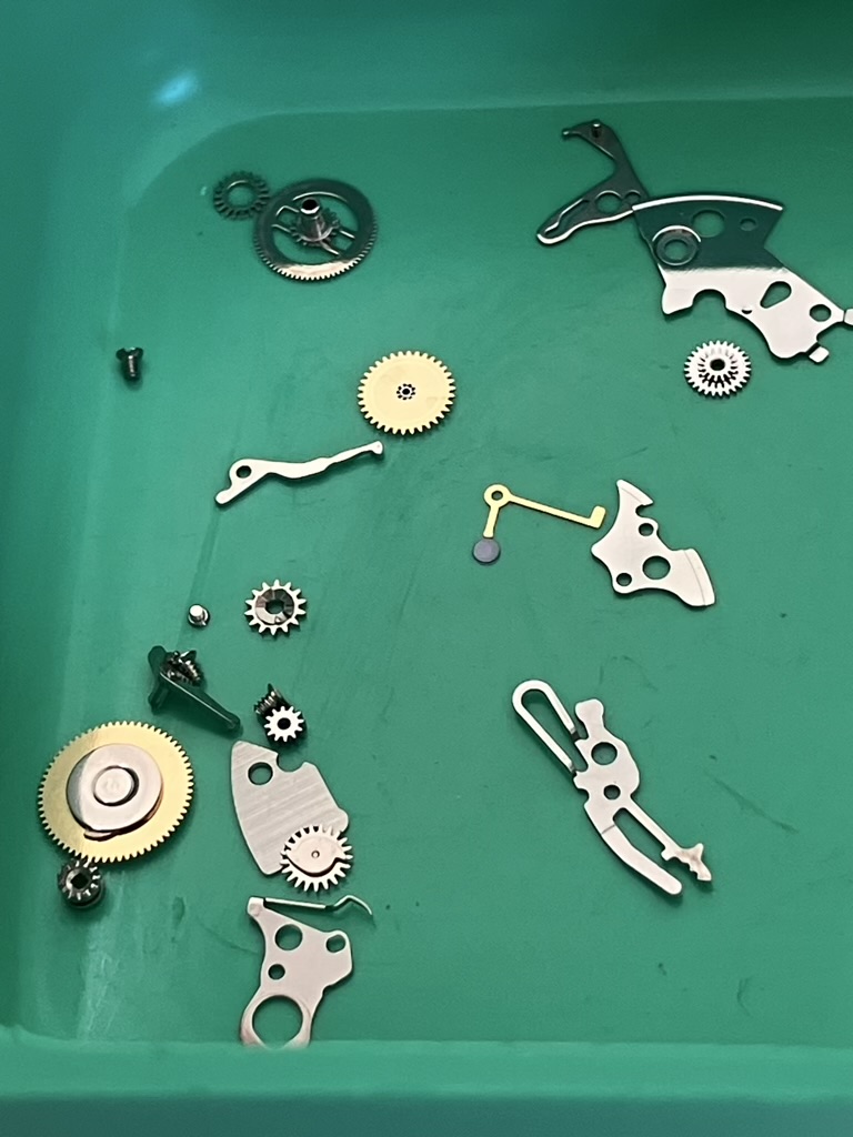 Repair and Service of the Omega Constellation with 1120 Movement (base ETA 2892A2)