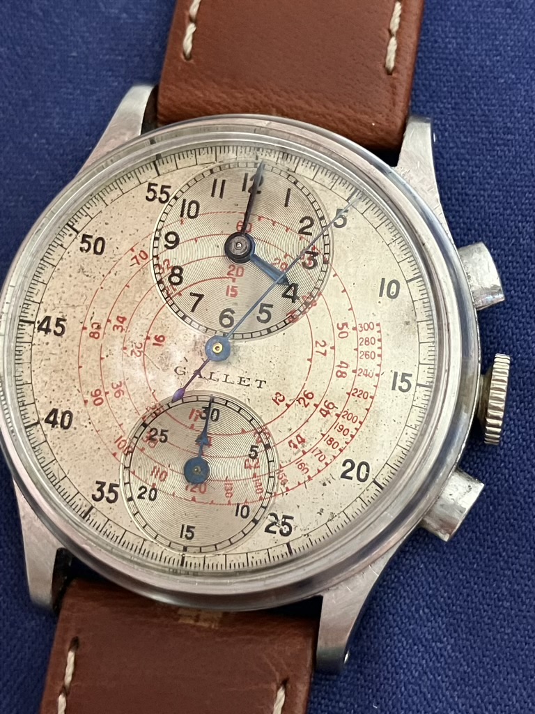 Gallet Chronograph Repair with modified Venus 140 movement