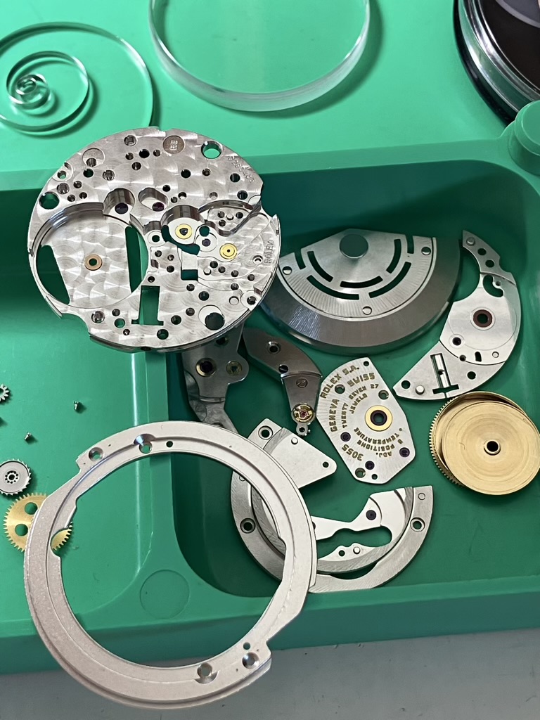 Service your the Rolex 18000 Presidential | Caliber 3055