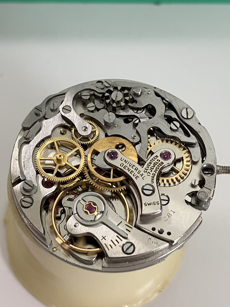 Service and Repair of the Universal Genève Tri-Compax