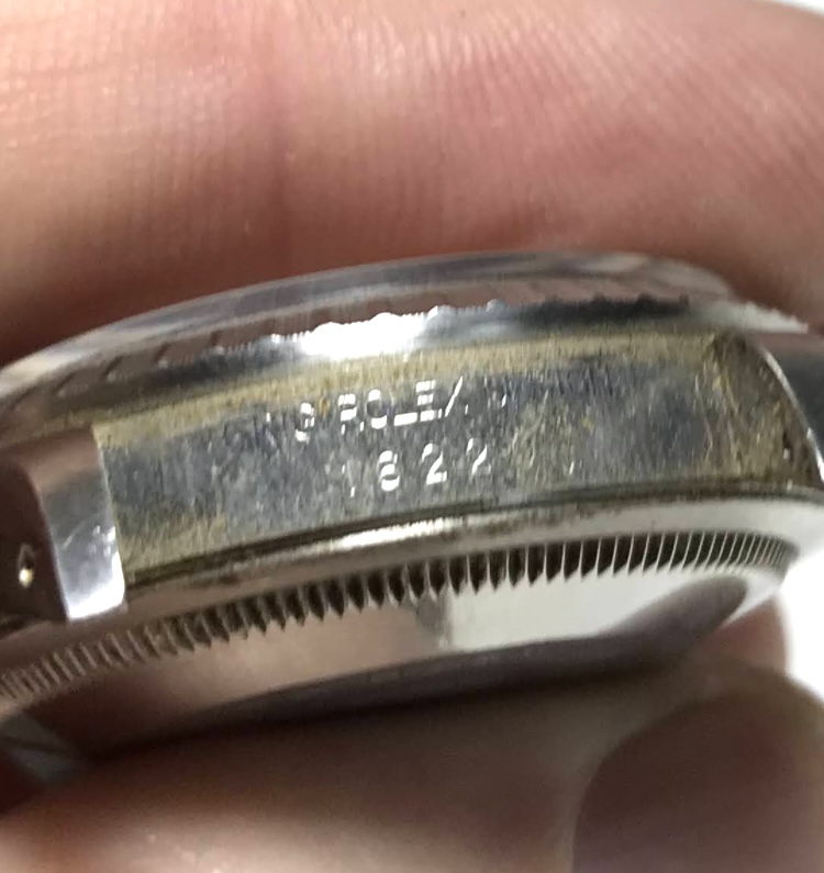 Rolex model Number Location
