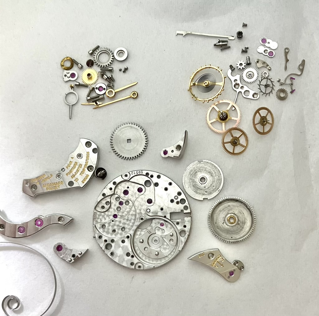Service of a Men’s Audemars Piguet Genève 18-Jewel Wristwatch