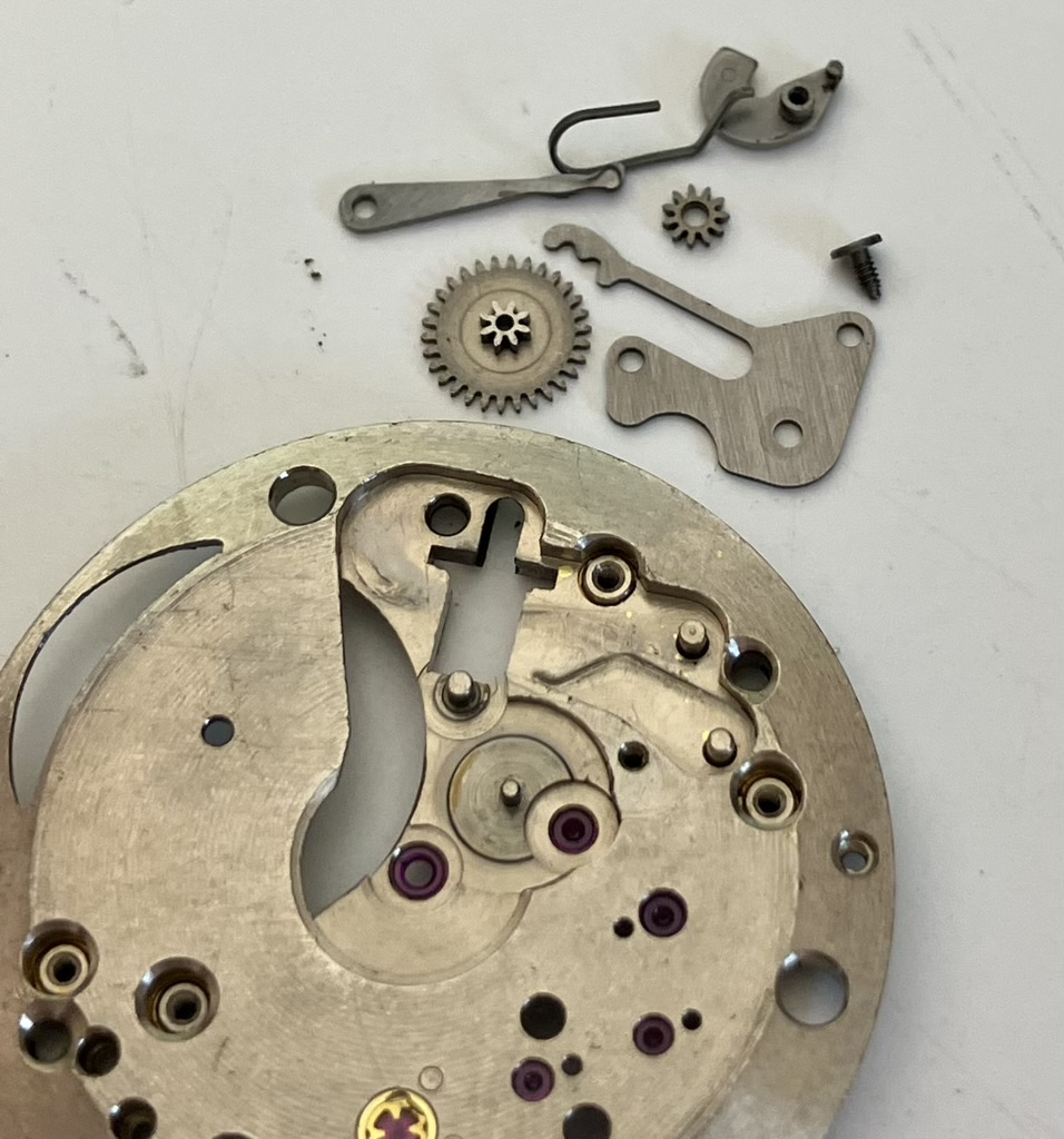 Service of Bulova 23 Jewel Self Winding Watch with Caliber 10BPAC Movement