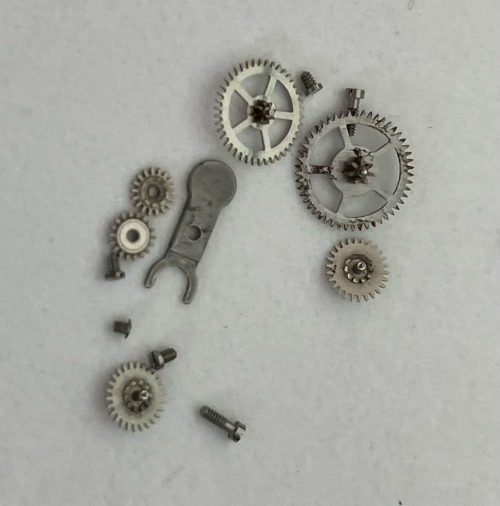 Service of Bulova 23 Jewel Self Winding Watch with Caliber 10BPAC Movement